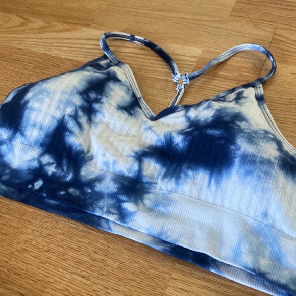 Sweaty Betty tie dye yoga set - Picture 3 of 5